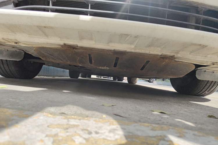 Used Roewe i5 2019 1.5L Manual 4G Connectable Langhao Edition Chassis Front
