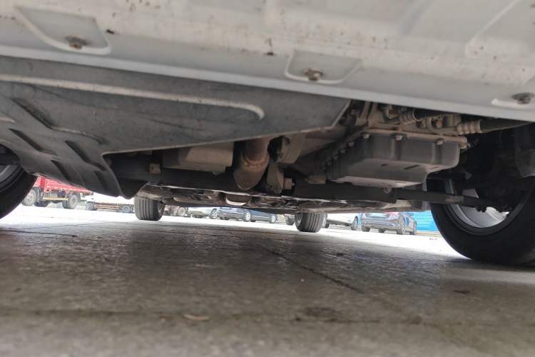 Used Roewe i5 2019 1.5L Automatic 4G Connected Langhao Edition Chassis Front