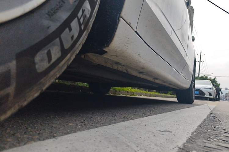Used Roewe i5 2019 1.5L Automatic 4G Connected Langhao Edition Chassis Front Left