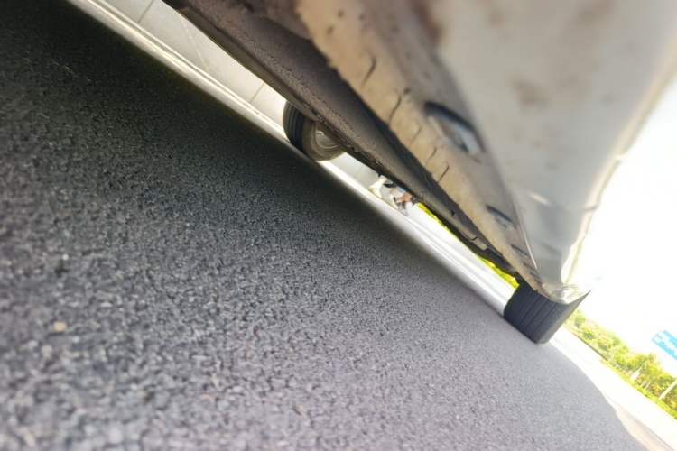 Used Roewe i5 2019 1.5L Automatic 4G Connected Linghao Flagship Edition Chassis Front Left