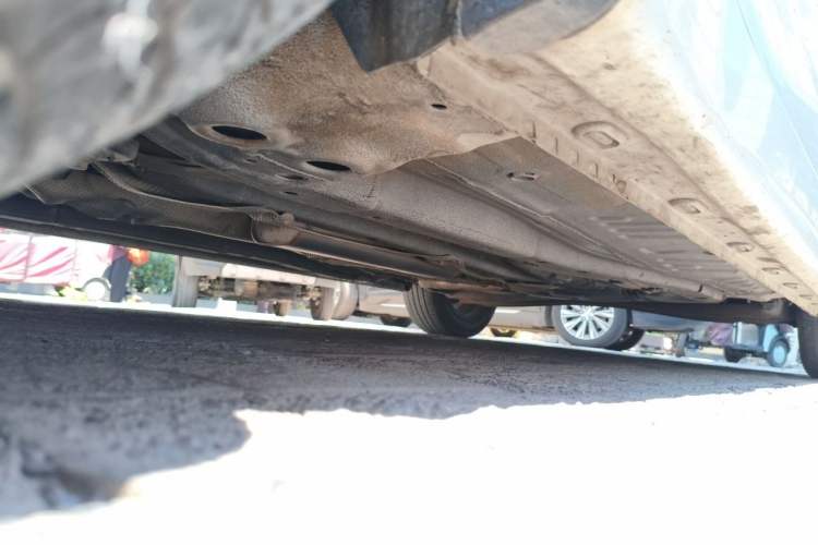 Used Roewe i5 2019 1.5L Manual 4G Connectable Langhao Edition Chassis Front Left