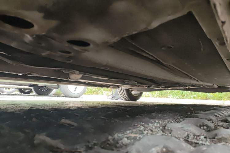 Used Roewe i5 2019 1.5L Automatic 4G Connected Langyue Edition Chassis Front Left