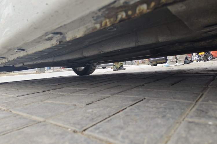 Used Roewe i5 2019 1.5L Automatic 4G Connected Langyue Edition Chassis Front Right