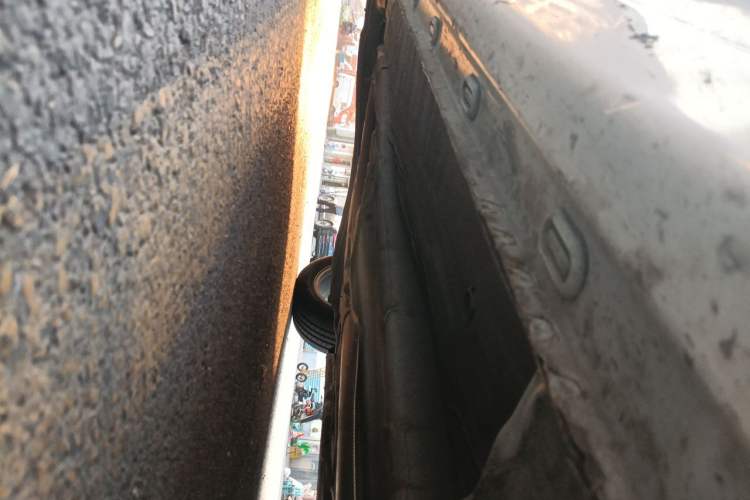 Used Roewe i5 2019 1.5L Automatic 4G Connected Langyue Edition Chassis Front Right