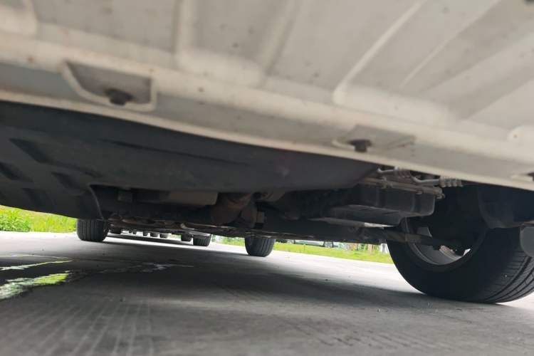 Used Roewe i5 2019 1.5L Automatic 4G Connected Langhao Edition Chassis Front