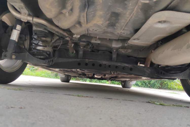Used Roewe i5 2019 1.5L Automatic 4G Connected Linghao Edition Chassis Rear