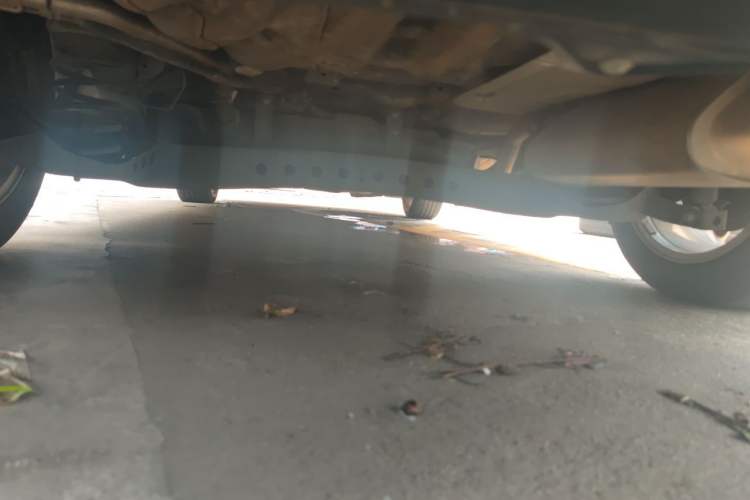 Used Roewe i5 2019 1.5L Automatic 4G Connected Langyue Edition Chassis Rear