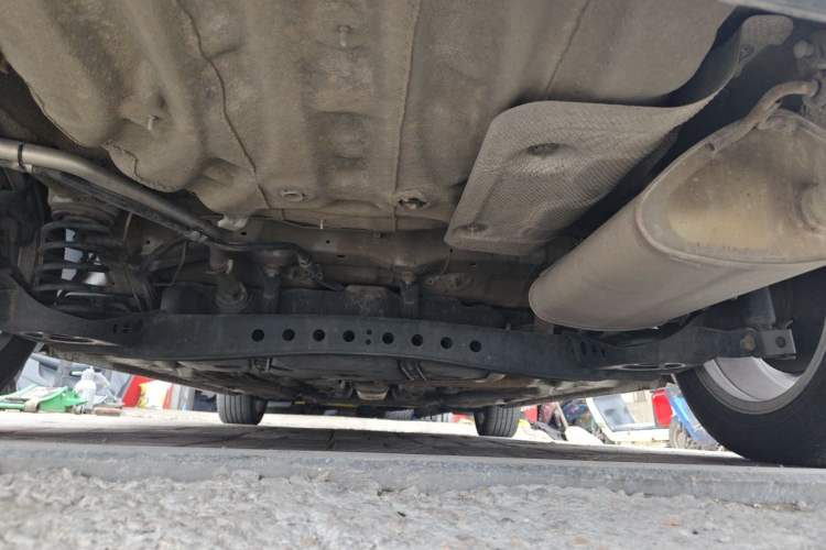 Used Roewe i5 2019 1.5L Automatic 4G Connected Langyue Edition Chassis Rear