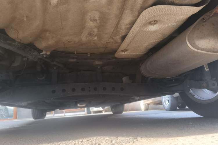Used Roewe i5 2019 1.5L Manual 4G Connected Langyue Edition Chassis Rear