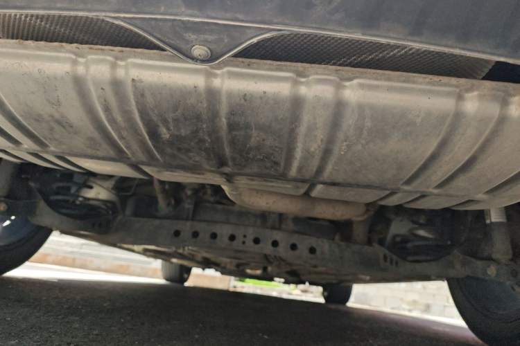 Used Roewe i5 2019 20T Automatic 4G Connected Supercharged Flagship Edition Chassis Rear