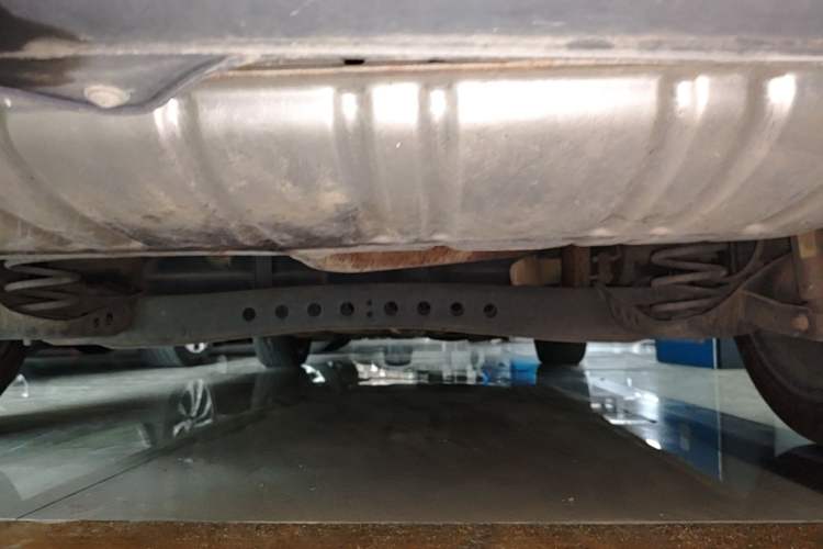 Used Roewe i5 2019 20T Automatic 4G Connected Supercharged Flagship Edition Chassis Rear