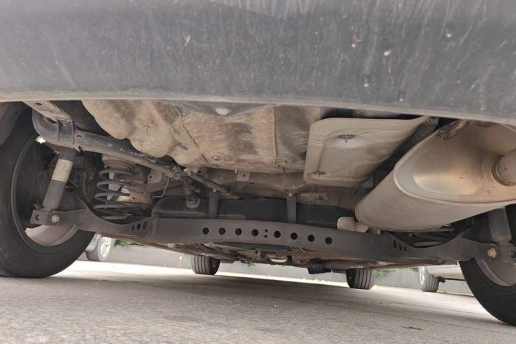 Used Roewe i5 2019 1.5L Automatic 4G Connected Langhao Edition Chassis Rear