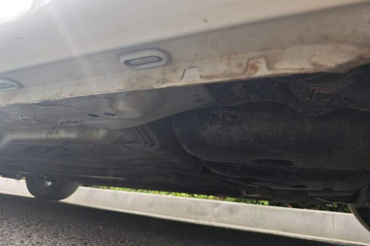 Used Roewe i5 2019 1.5L Automatic 4G Connected Linghao Flagship Edition Chassis Rear Left
