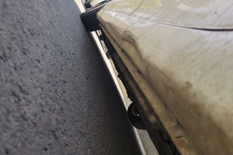 Used Roewe i5 2019 1.5L Automatic 4G Connected Linghao Edition Chassis Rear Left