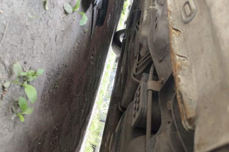 Used Roewe i5 2019 1.5L Manual 4G Connected Langyue Edition Chassis Rear Left