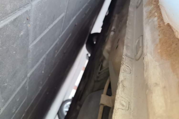 Used Roewe i5 2019 1.5L Manual 4G Connected Langyue Edition Chassis Rear Left