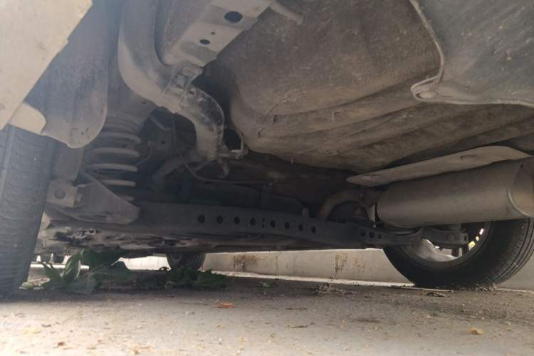 Used Roewe i5 2019 1.5L Manual 4G Connectable Langhao Edition Chassis Rear Left