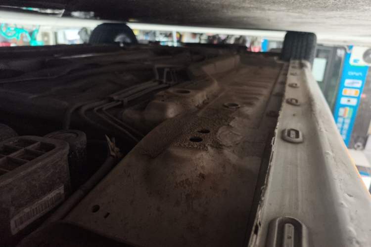 Used Roewe i5 2019 1.5L Automatic 4G Connected Langhao Edition Chassis Rear Left