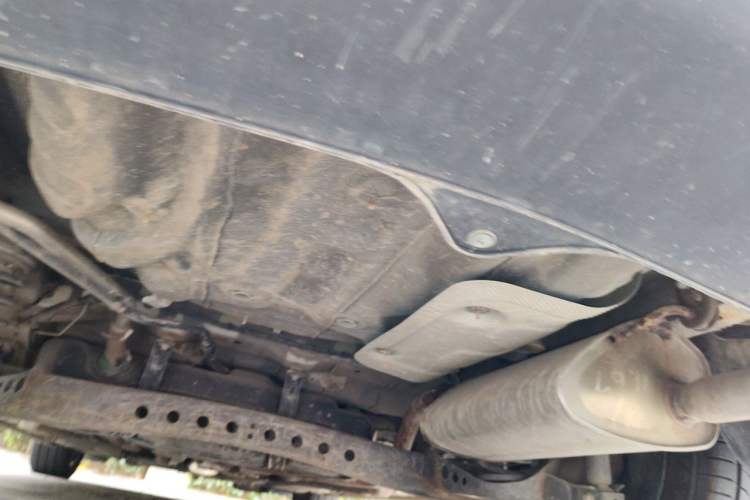 Used Roewe i5 2019 1.5L Manual 4G Connect Leehao Flagship Edition Chassis Rear