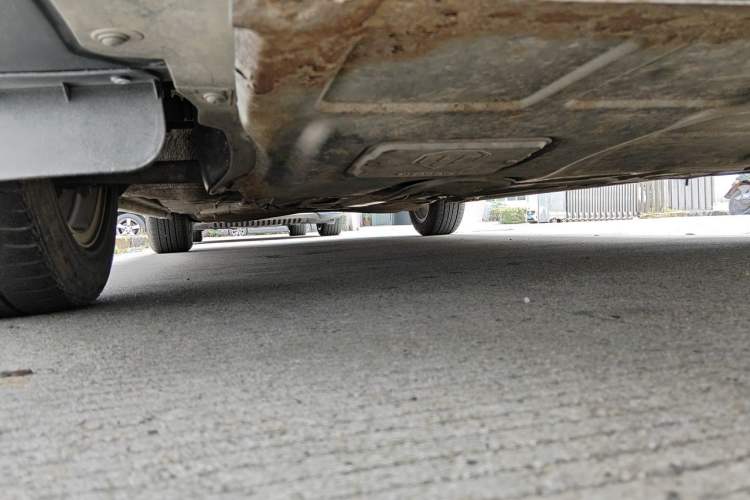 Used Roewe i5 2019 1.5L Automatic 4G Connected Langyue Edition Chassis Rear