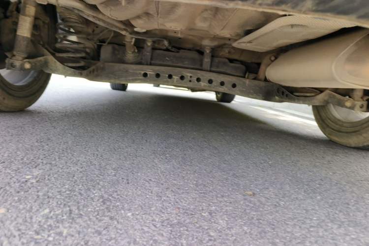 Used Roewe i5 2019 1.5L Automatic 4G Connected Linghao Flagship Edition Chassis Rear