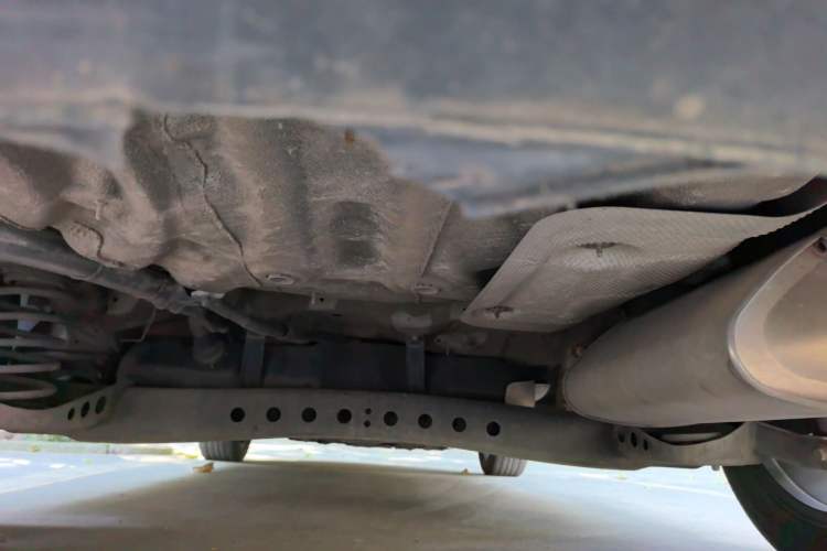 Used Roewe i5 2019 1.5L Automatic 4G Connected Langhao Edition Chassis Rear