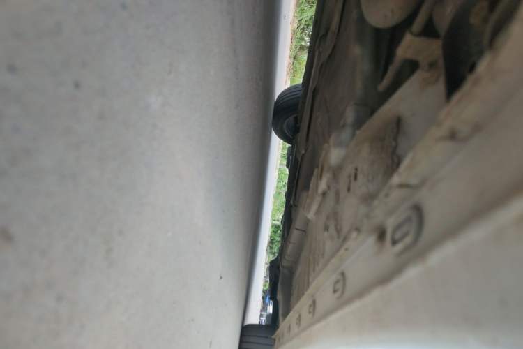 Used Roewe i5 2019 1.5L Manual 4G Connected Langyue Edition Chassis Rear Right