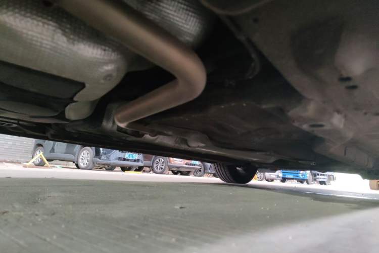 Used Roewe i5 2019 1.5L Automatic 4G Connected Langhao Edition Chassis Rear Right