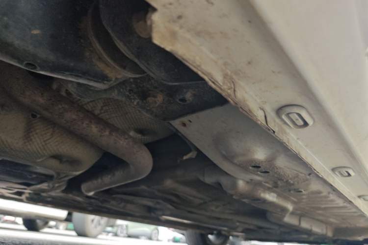 Used Roewe i5 2019 1.5L Automatic 4G Connected Linghao Flagship Edition Chassis Rear Right