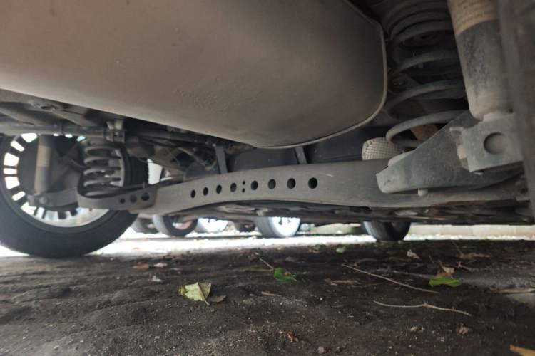 Used Roewe i5 2019 1.5L Automatic 4G Connected Langzhen Edition Chassis Rear Right