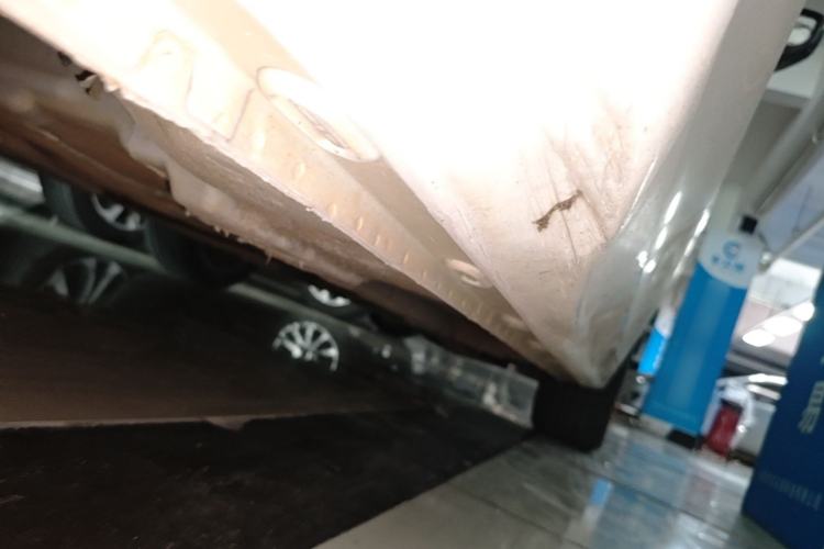 Used Roewe i5 2019 20T Automatic 4G Connected Supercharged Flagship Edition Chassis Rear Right