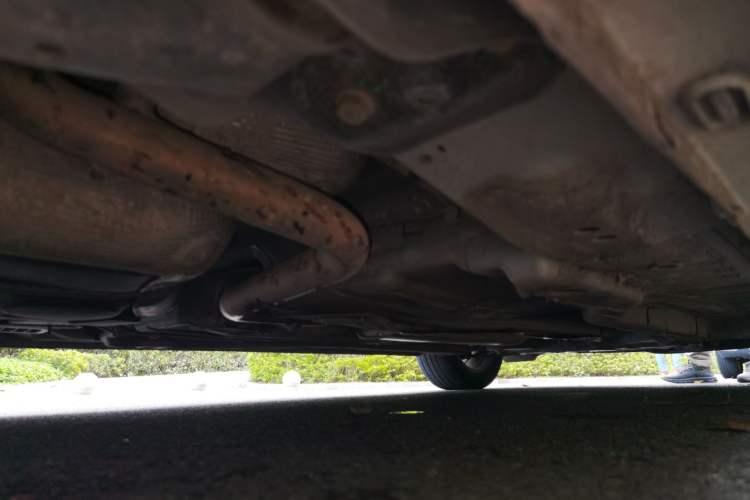 Used Roewe i5 2019 1.5L Automatic 4G Connected Langyue Edition Chassis Rear Right