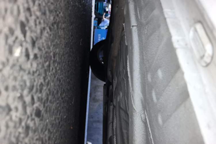 Used Roewe i5 2019 1.5L Automatic 4G Connected Linghao Edition Chassis Rear Right