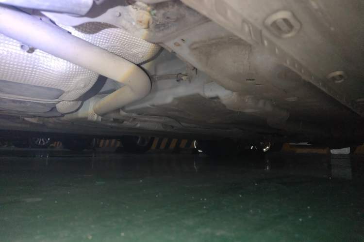 Used Roewe i5 2019 1.5L Automatic 4G Connected Langhao Edition Chassis Rear Right