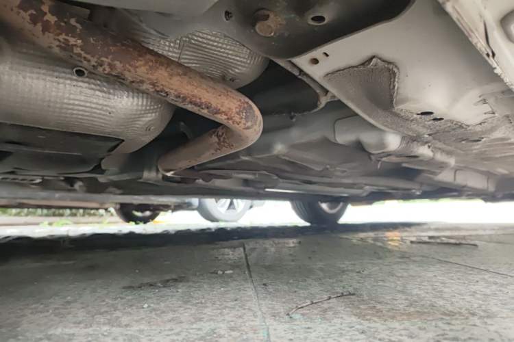 Used Roewe i5 2019 1.5L Automatic 4G Connected Langyue Edition Chassis Rear Right