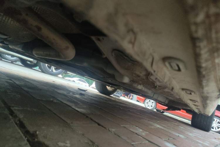 Used Roewe i5 2019 1.5L Automatic 4G Connected Langyue Edition Chassis Rear Right