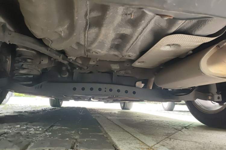 Used Roewe i5 2019 1.5L Automatic 4G Connected Langyue Edition Chassis Rear