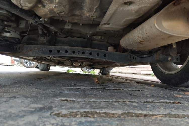Used Roewe i5 2019 1.5L Automatic 4G Connected Langyue Edition Chassis Rear
