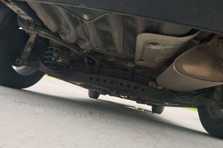 Used Roewe i5 2019 1.5L Automatic 4G Connected Langhao Edition Chassis Rear