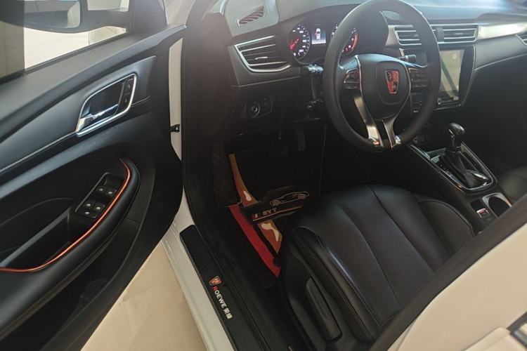 Used Roewe i5 2019 1.5L Automatic 4G Connected Langhao Edition Driver Seat