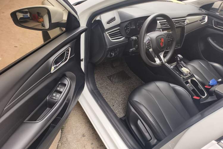 Used Roewe i5 2019 1.5L Automatic 4G Connected Linghao Flagship Edition Driver Seat