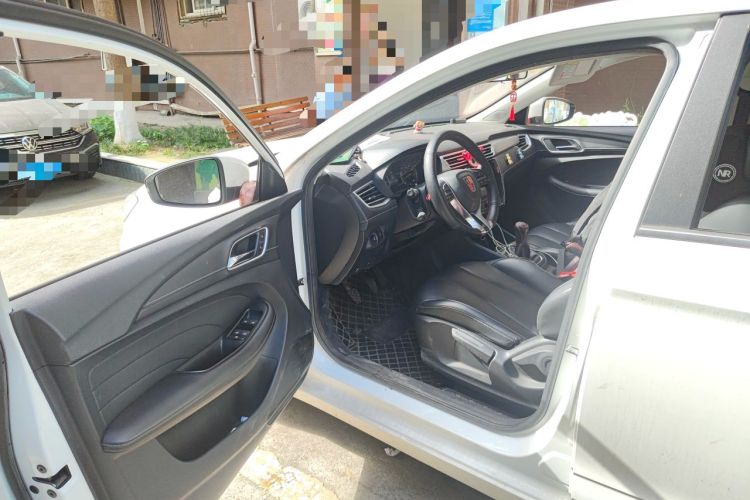 Used Roewe i5 2019 1.5L Manual 4G Connectable Langhao Edition Driver Seat