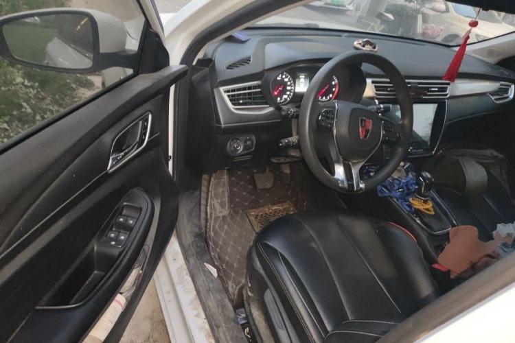 Used Roewe i5 2019 1.5L Automatic 4G Connected Langhao Edition Driver Seat