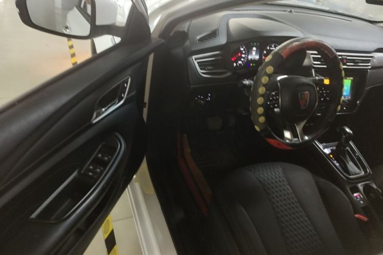 Used Roewe i5 2019 1.5L Automatic 4G Connected Linghao Edition Driver Seat