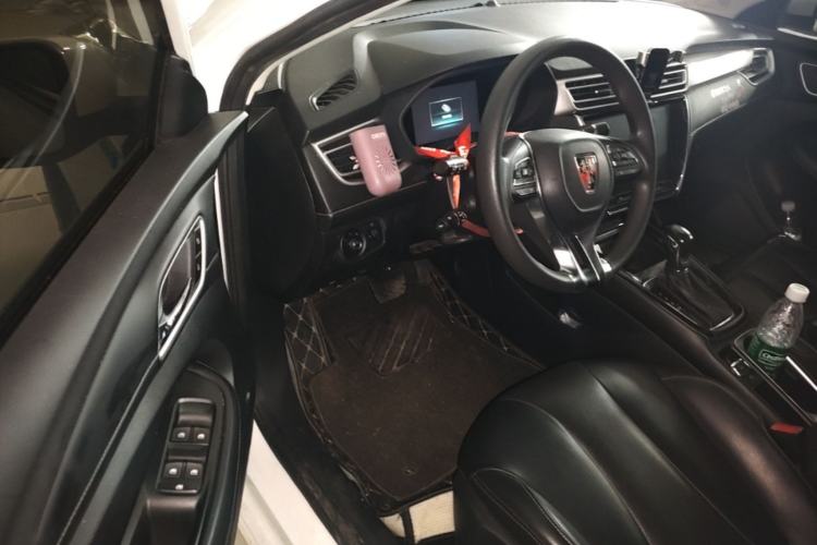 Used Roewe i5 2019 20T Automatic 4G Connected Supercharged Flagship Edition Driver Seat
