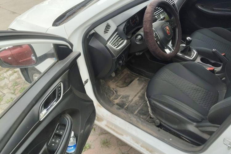 Used Roewe i5 2019 1.5L Manual 4G Connected Langyue Edition Driver Seat