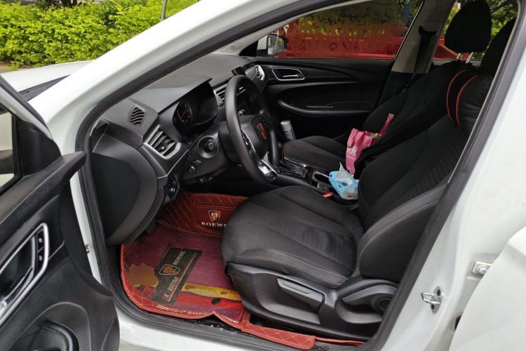 Used Roewe i5 2019 1.5L Automatic 4G Connected Linghao Edition Driver Seat