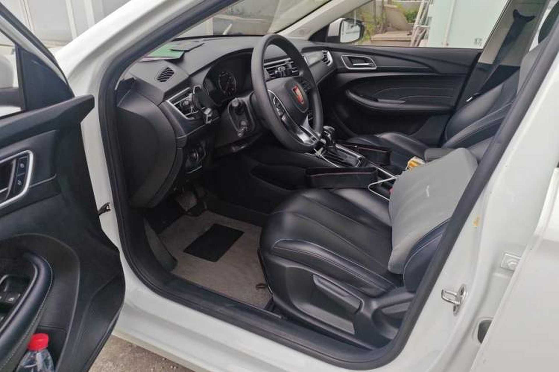 Used Roewe i5 2019 1.5L Automatic 4G Connected Langhao Edition Driver Seat