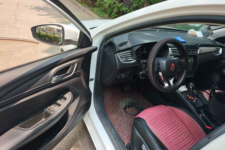 Used Roewe i5 2019 1.5L Automatic 4G Connected Langhao Edition Driver Seat