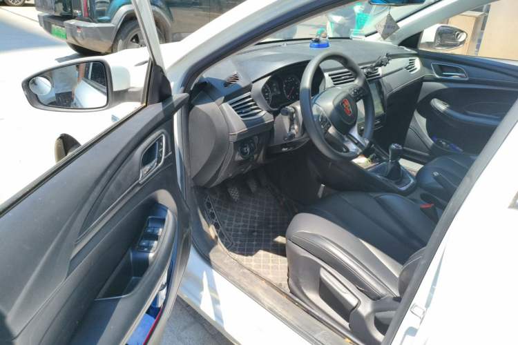 Used Roewe i5 2019 1.5L Manual 4G Connectable Langhao Edition Driver Seat